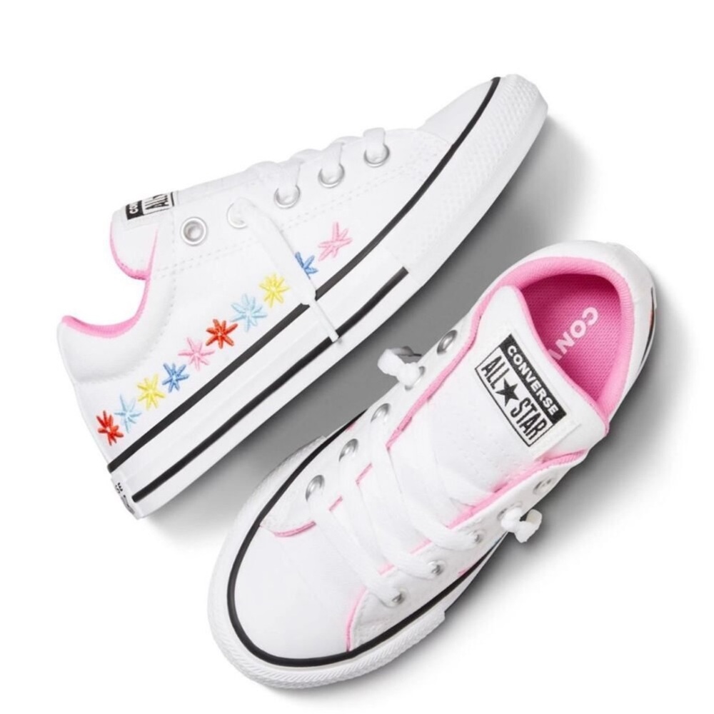 NEW Converse Girls White Chuck Taylor All Star Embroidered Flower Sneakers 1